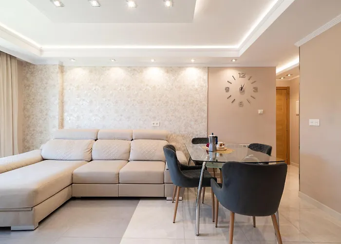 By Cruceiro アパート バイヨーナ